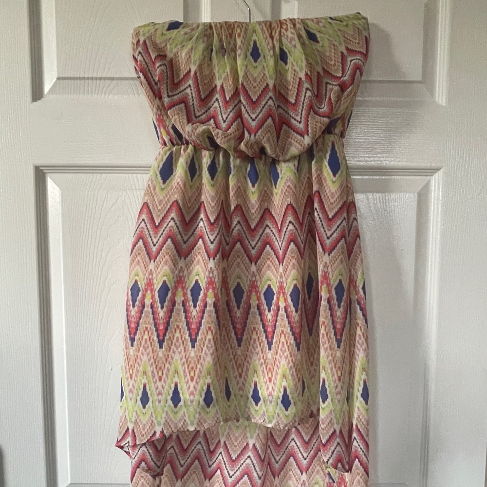 Geometric multicolor strapless sundress